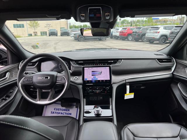new 2025 Jeep Grand Cherokee car, priced at $47,220
