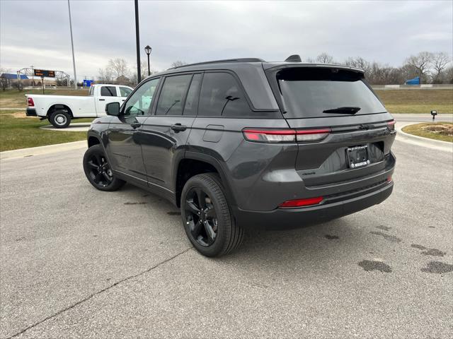 new 2025 Jeep Grand Cherokee car, priced at $49,960