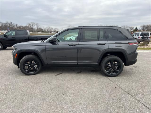 new 2025 Jeep Grand Cherokee car, priced at $49,960