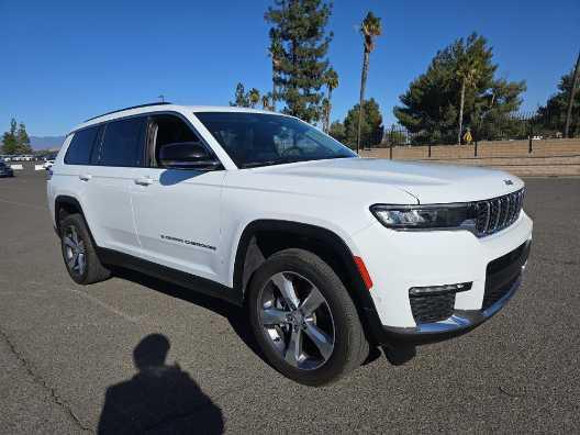 used 2022 Jeep Grand Cherokee L car, priced at $33,898