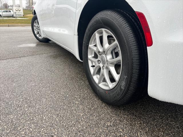 new 2025 Chrysler Voyager car, priced at $36,690