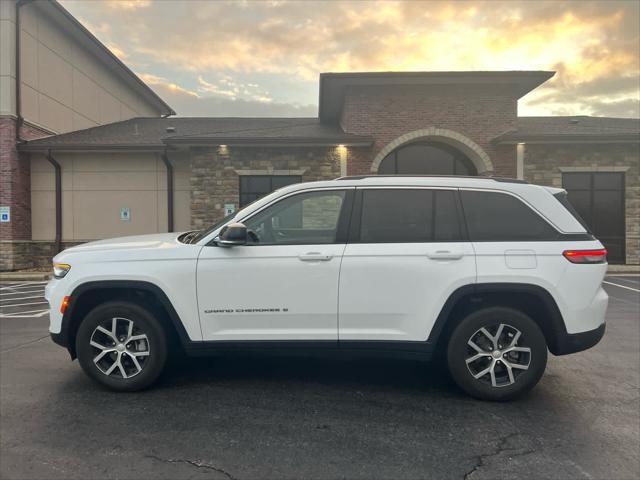 used 2023 Jeep Grand Cherokee car, priced at $34,958