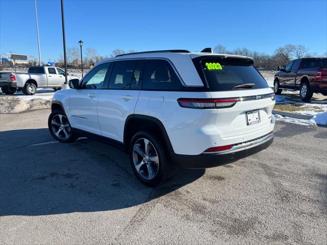 used 2023 Jeep Grand Cherokee car, priced at $29,950