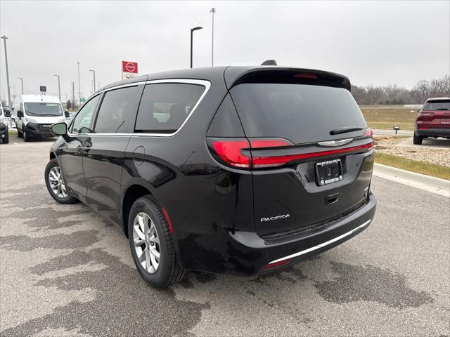 new 2025 Chrysler Pacifica car, priced at $41,920