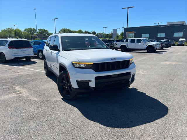 new 2024 Jeep Grand Cherokee L car, priced at $44,425