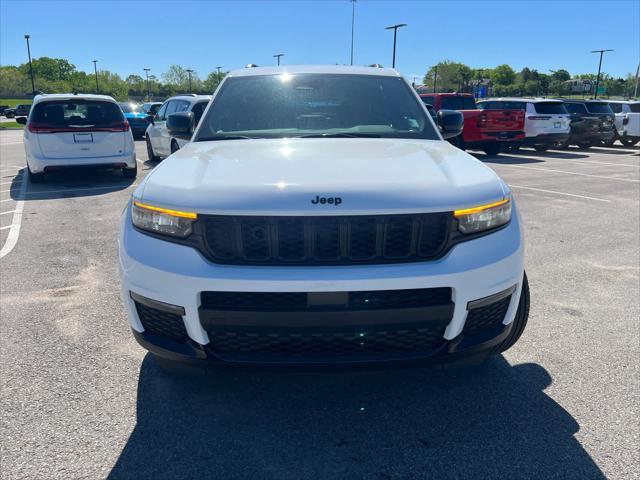 new 2024 Jeep Grand Cherokee L car, priced at $44,425