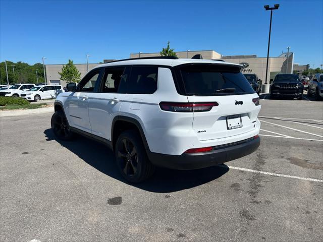 new 2024 Jeep Grand Cherokee L car, priced at $44,425