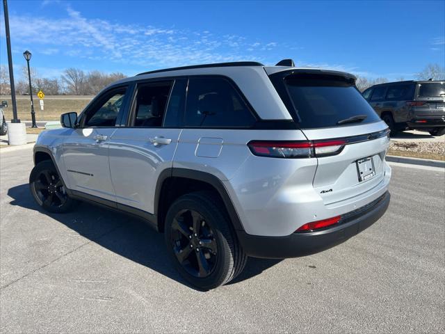 new 2024 Jeep Grand Cherokee car, priced at $44,170