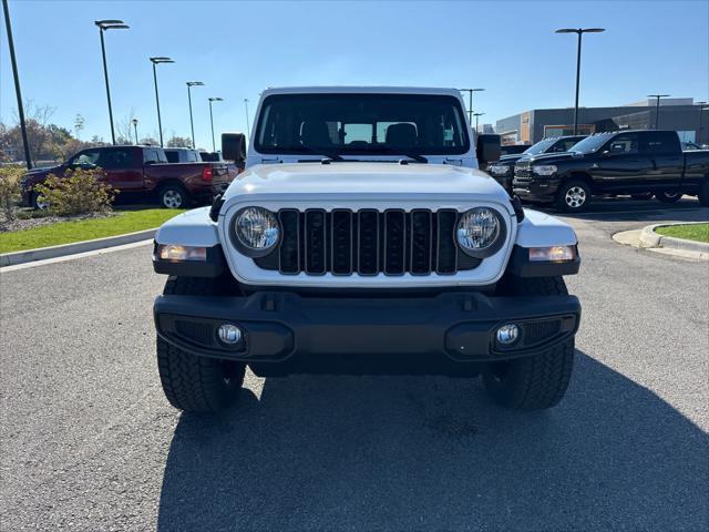 new 2025 Jeep Gladiator car, priced at $39,085