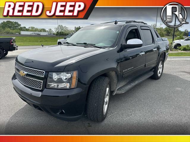 used 2013 Chevrolet Avalanche car, priced at $19,900