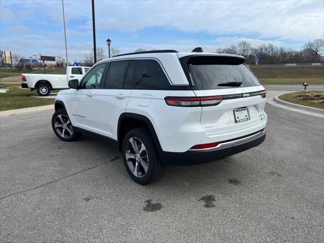 new 2025 Jeep Grand Cherokee car, priced at $46,340