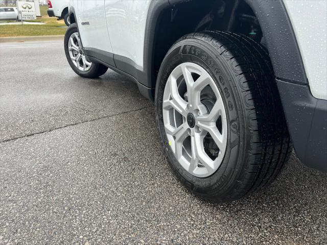 new 2025 Jeep Compass car, priced at $26,440