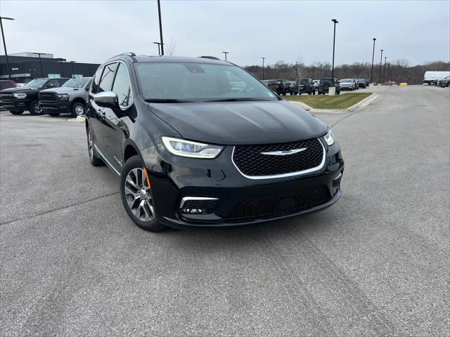 new 2025 Chrysler Pacifica car, priced at $43,980