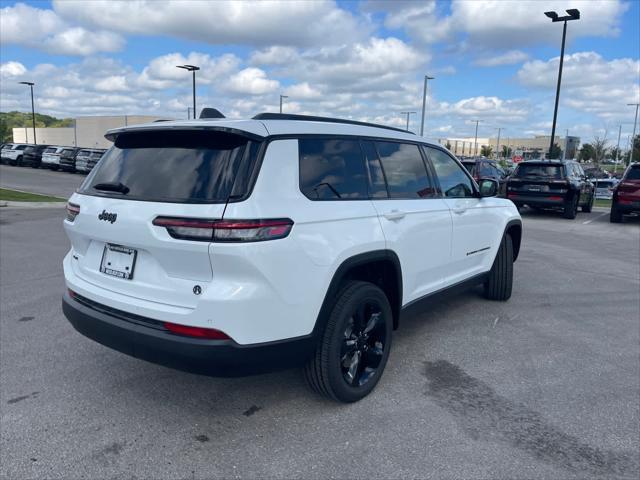 new 2024 Jeep Grand Cherokee L car, priced at $42,080