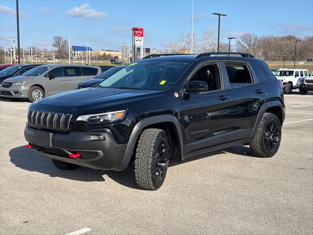 used 2023 Jeep Cherokee car, priced at $28,950