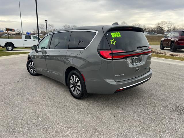 used 2022 Chrysler Pacifica Hybrid car, priced at $32,944