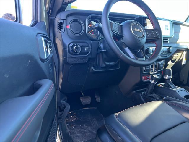 new 2025 Jeep Wrangler car, priced at $56,415