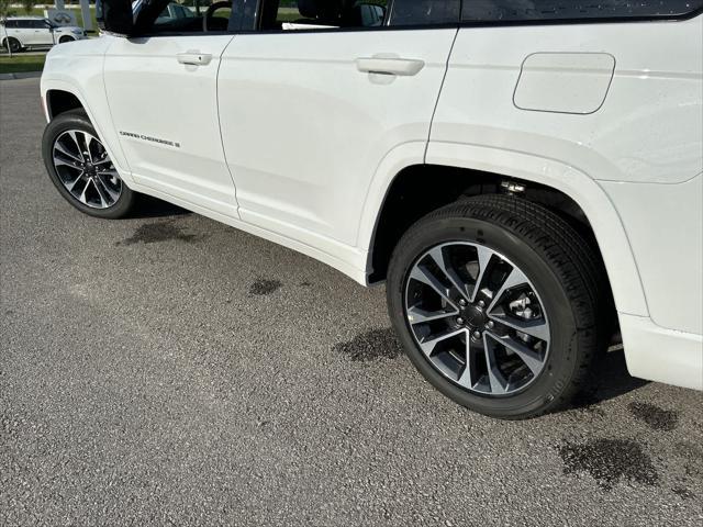 new 2024 Jeep Grand Cherokee L car, priced at $56,290