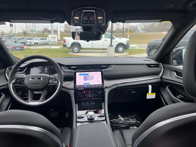 new 2025 Jeep Grand Cherokee car, priced at $57,165