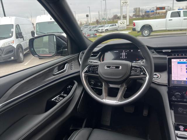 new 2025 Jeep Grand Cherokee car, priced at $57,165