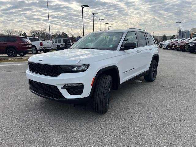 new 2025 Jeep Grand Cherokee car, priced at $49,365