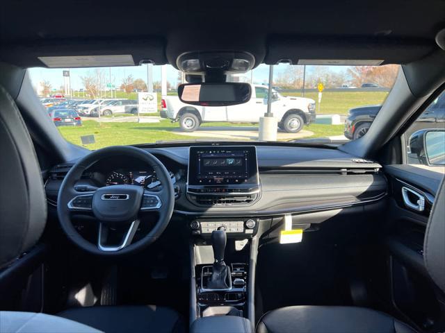 new 2025 Jeep Compass car, priced at $29,030