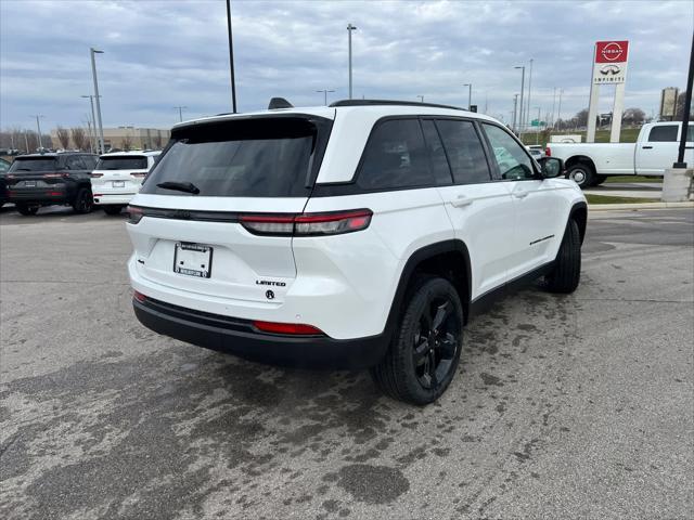 new 2025 Jeep Grand Cherokee car, priced at $43,925