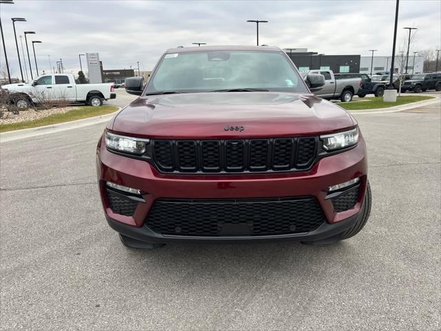 new 2025 Jeep Grand Cherokee car, priced at $49,460