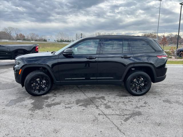 new 2025 Jeep Grand Cherokee car, priced at $41,030