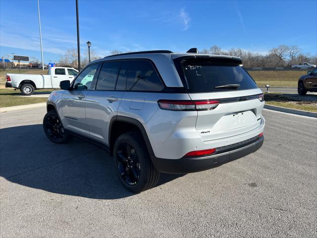 new 2025 Jeep Grand Cherokee car, priced at $47,035