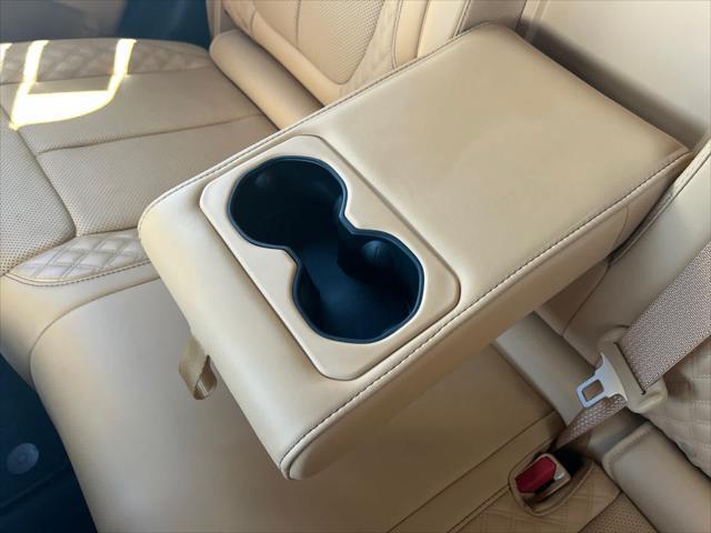 used 2024 Jeep Grand Cherokee car, priced at $53,950