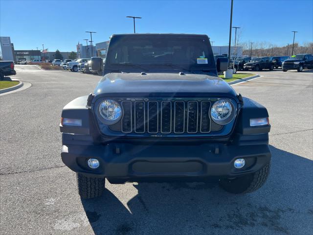 new 2025 Jeep Wrangler car, priced at $40,870