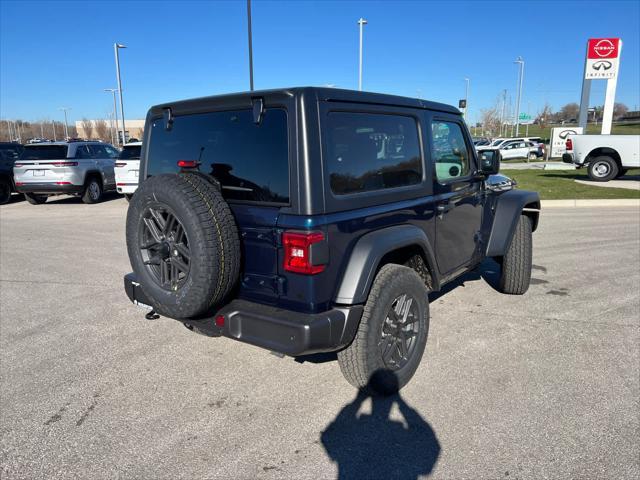 new 2025 Jeep Wrangler car, priced at $40,870