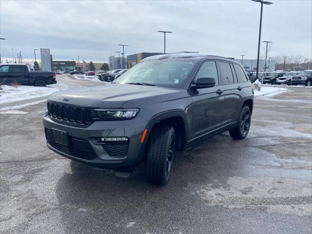 new 2024 Jeep Grand Cherokee car, priced at $48,055