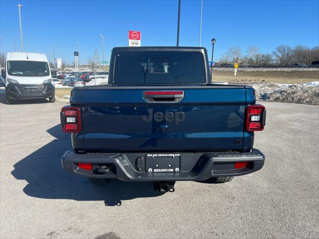 new 2025 Jeep Gladiator car, priced at $49,275