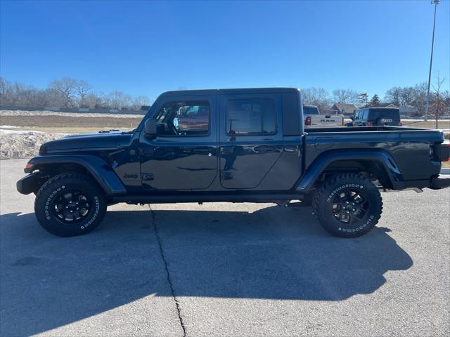 new 2025 Jeep Gladiator car, priced at $49,275