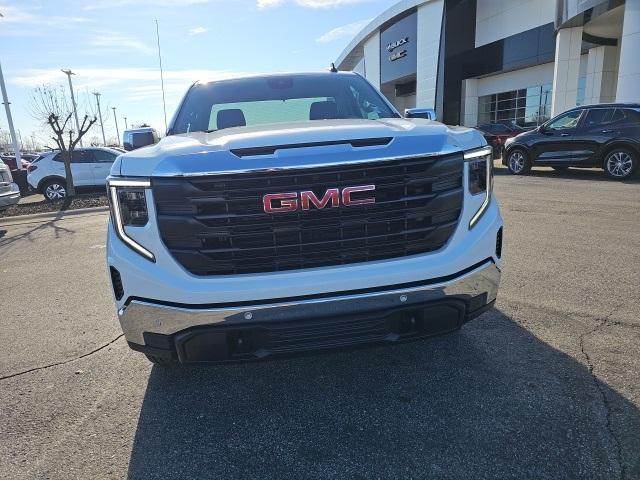 new 2025 GMC Sierra 1500 car, priced at $42,895