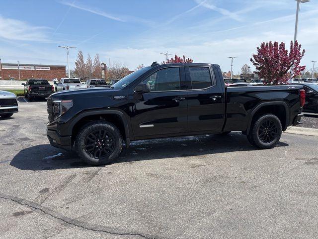 new 2025 GMC Sierra 1500 car, priced at $48,540