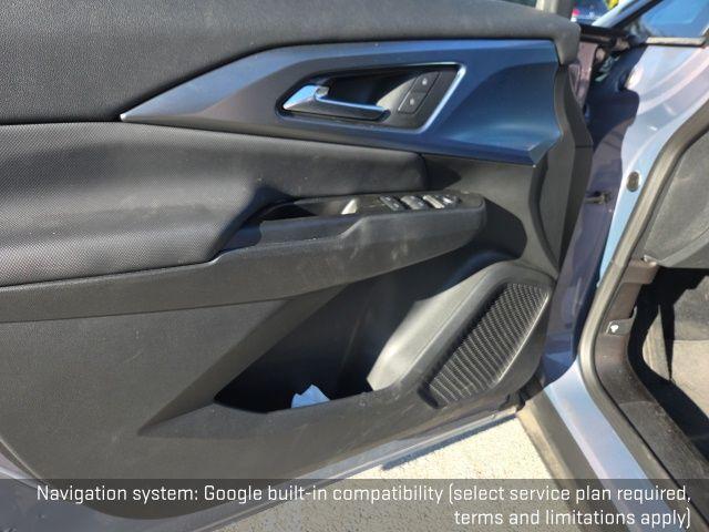 used 2025 Chevrolet Equinox EV car, priced at $21,000