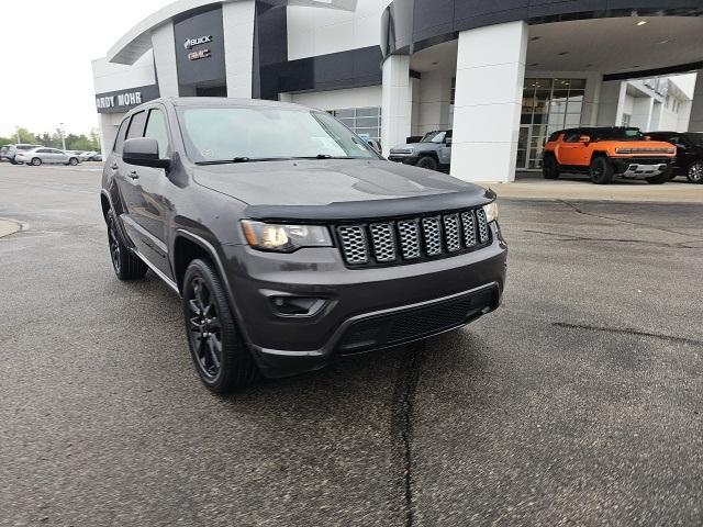 used 2020 Jeep Grand Cherokee car, priced at $28,800