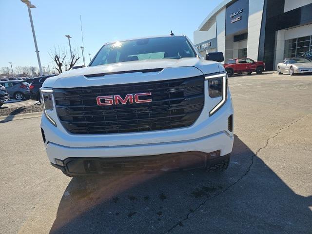 new 2024 GMC Sierra 1500 car, priced at $56,900