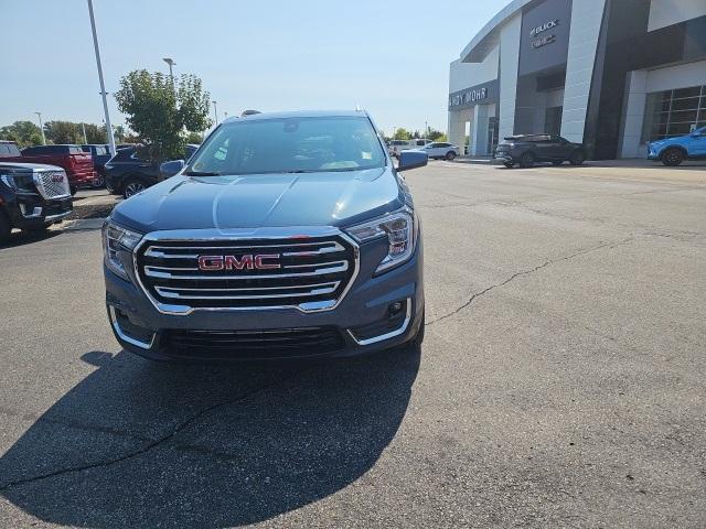 new 2024 GMC Terrain car, priced at $31,900