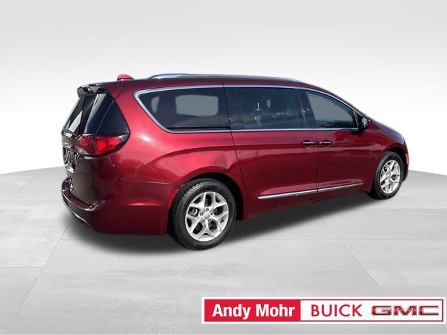 used 2017 Chrysler Pacifica car, priced at $14,124