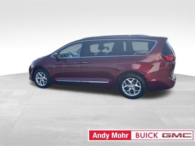 used 2017 Chrysler Pacifica car, priced at $14,124