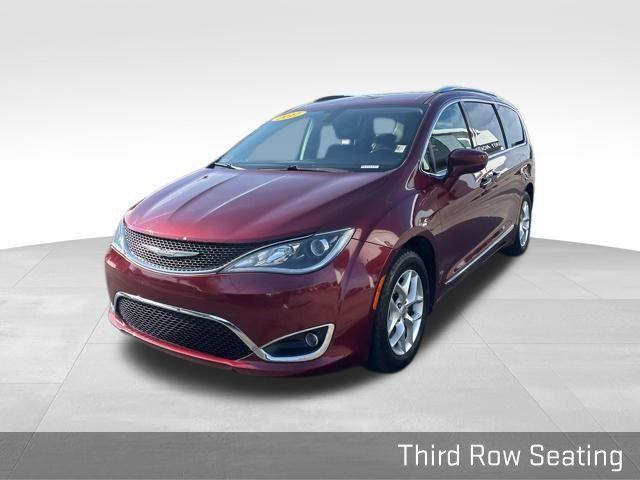 used 2017 Chrysler Pacifica car, priced at $13,005