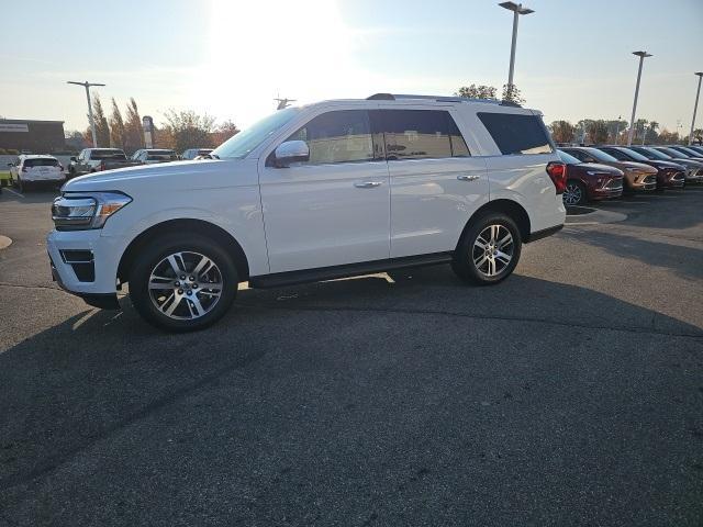 used 2024 Ford Expedition car, priced at $61,500