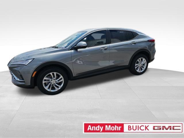 new 2025 Buick Envista car, priced at $24,838