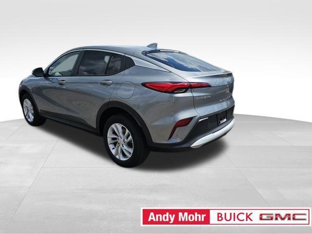 new 2025 Buick Envista car, priced at $24,838