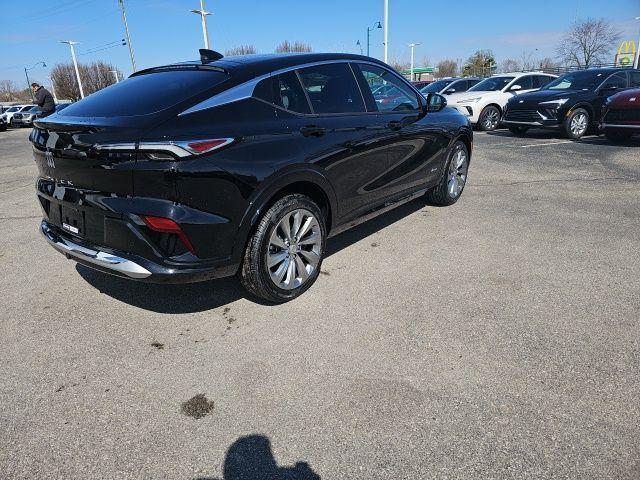 new 2025 Buick Envista car, priced at $29,709