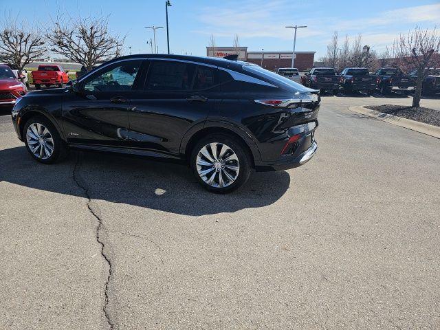 new 2025 Buick Envista car, priced at $29,709